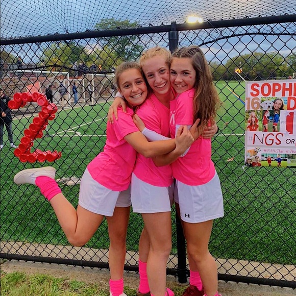 Meet your Posher, Sophia - Picture 2 of 4